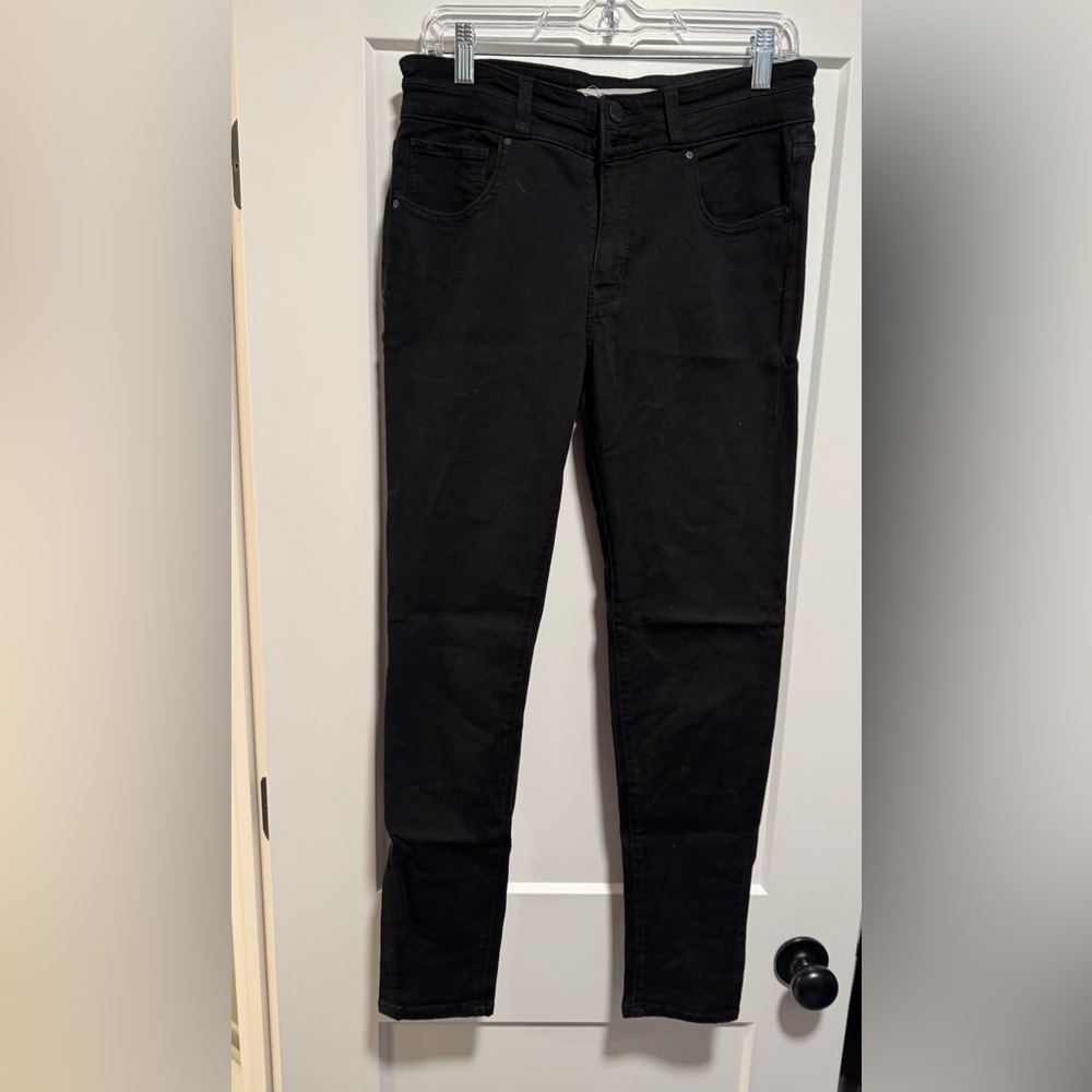 BKE Women's Stella Black High Rise, Slim Fit, Skinny Jeans in a 30 Waist